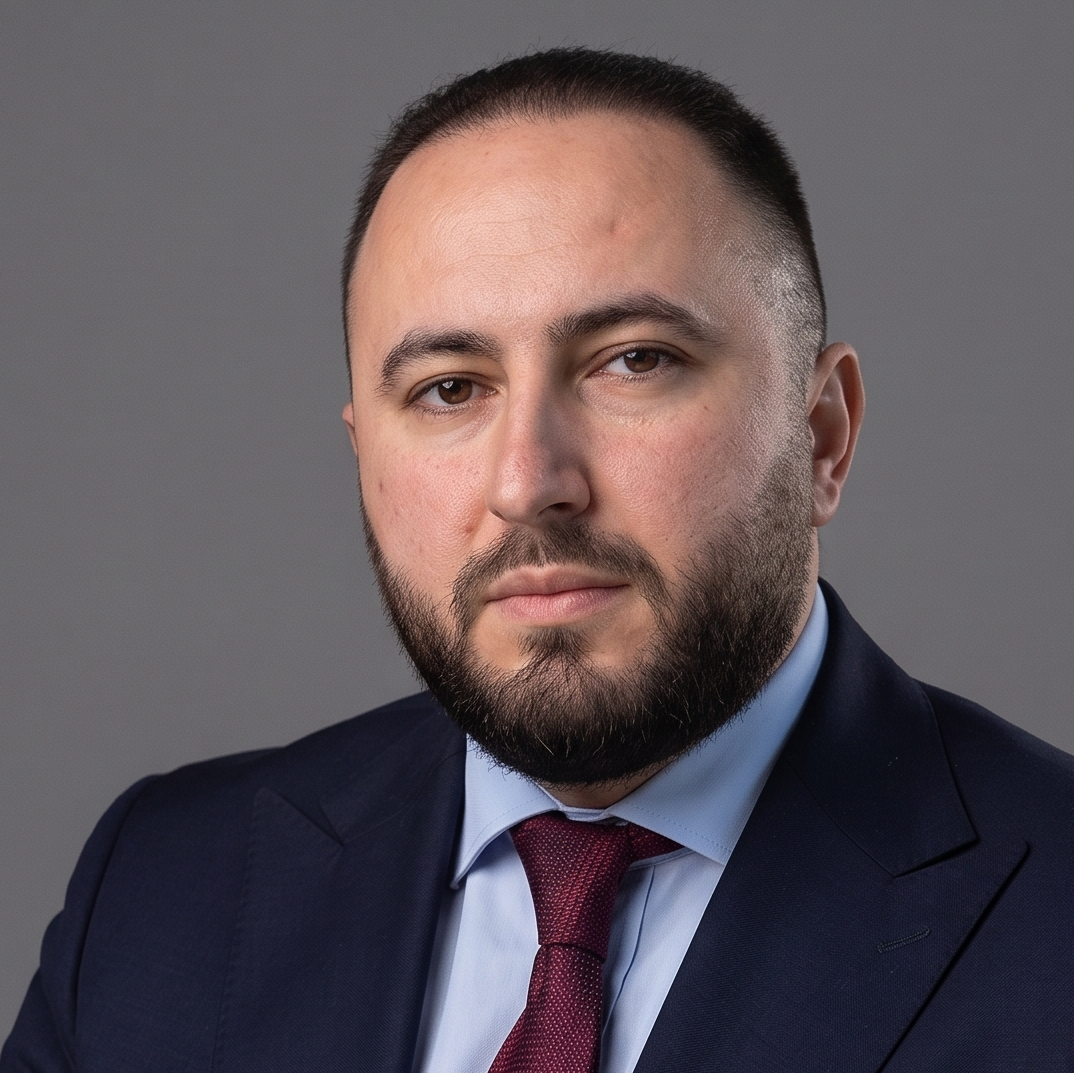 Aurel, Construction Manager